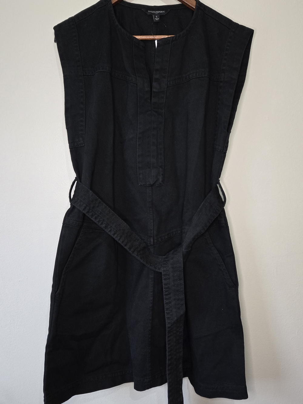 Banana Republic Split Neck Mini Black Denim Dress Tie Waist Size Small NEW